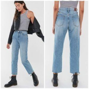 BDG Urban Outfitters High Waisted Slim Straight Light Raw Hem 90s Denim Jeans 27